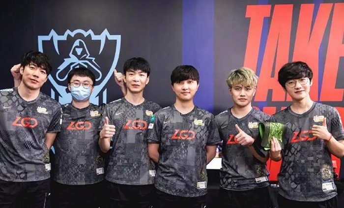 更因为这是 更因为这是